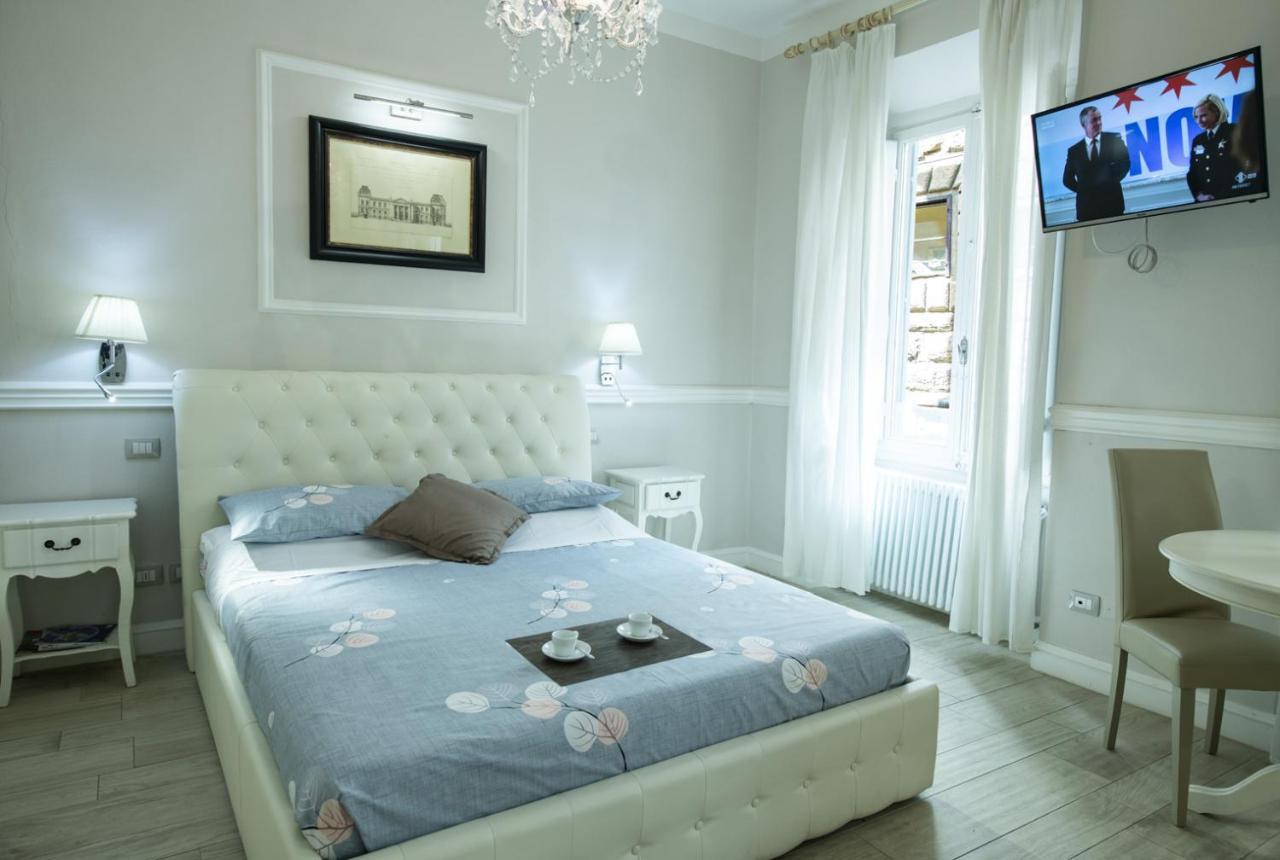 Mamo Florence - Leoni Di Firenze Apartments Luaran gambar